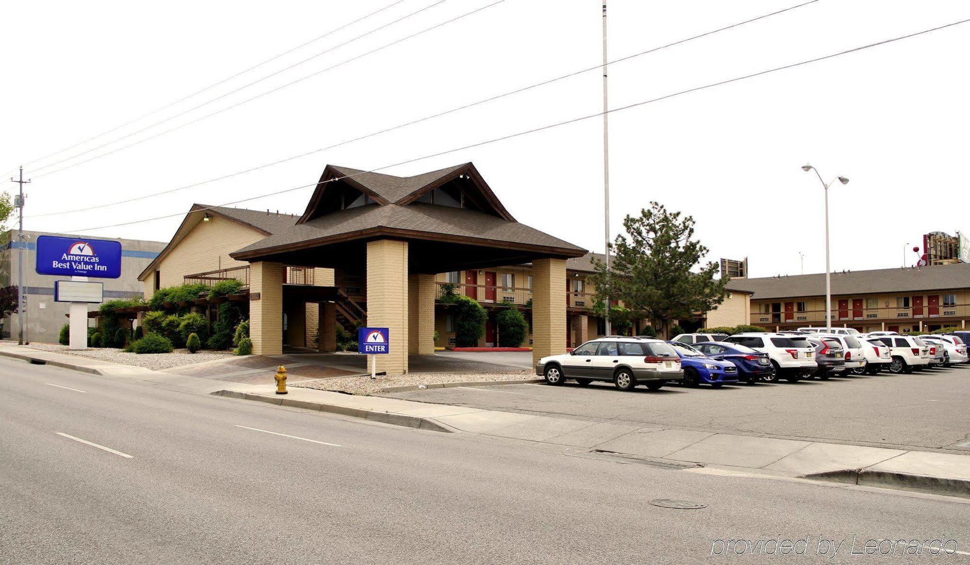 Days Inn By Wyndham Albuquerque Northeast ภายนอก รูปภาพ