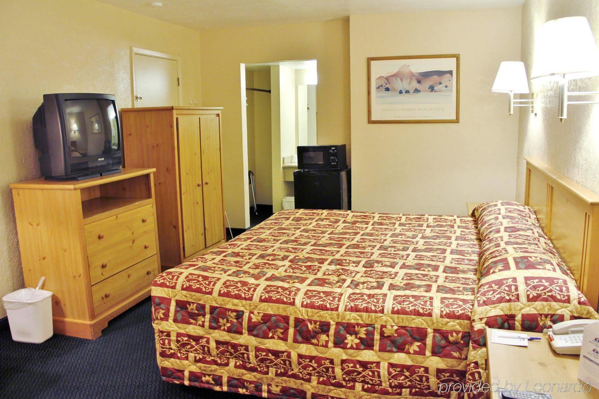 Days Inn By Wyndham Albuquerque Northeast ภายนอก รูปภาพ