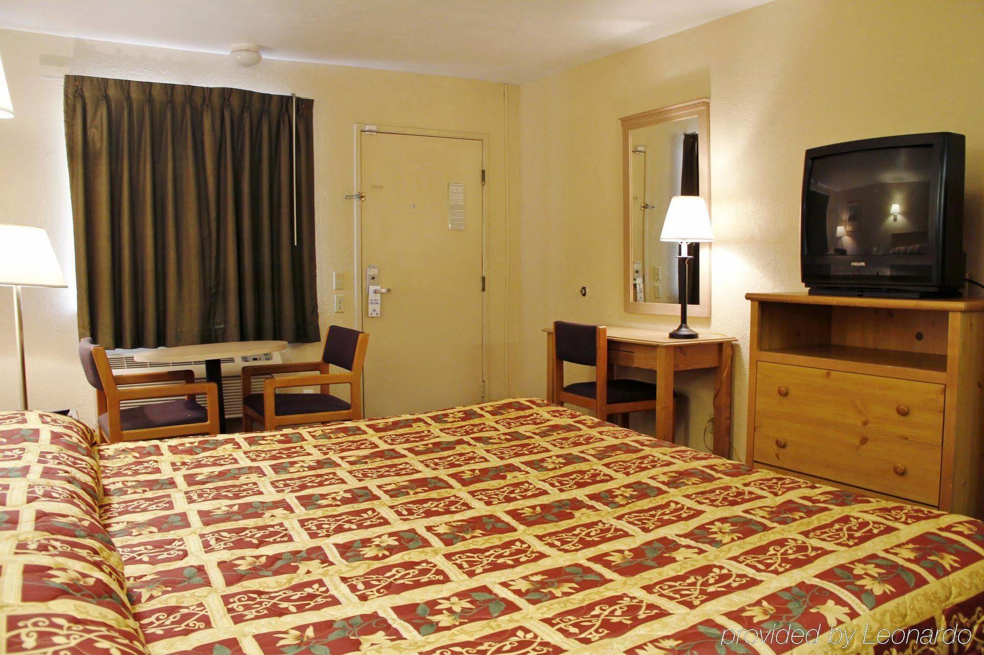 Days Inn By Wyndham Albuquerque Northeast ภายนอก รูปภาพ